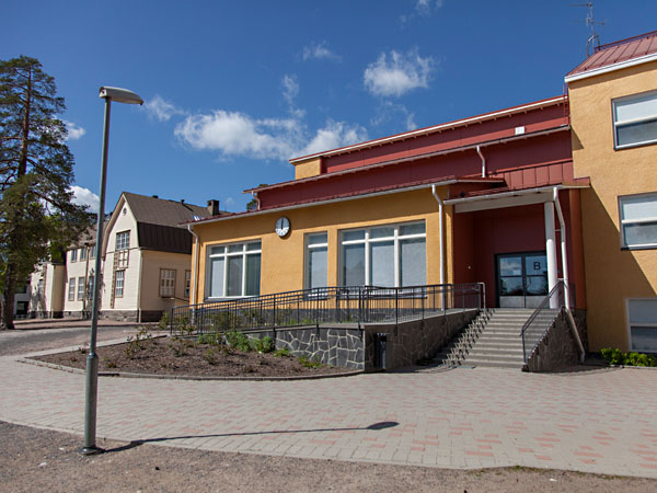 Laajennusty�